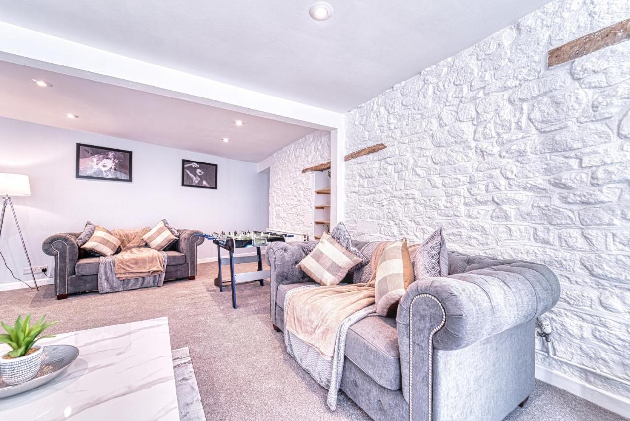 The Stylish Gem Of Bath - Football Table - Sleeps 10 ภายนอก รูปภาพ