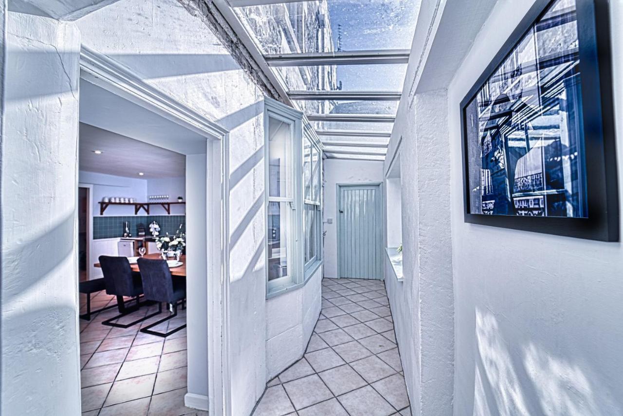 The Stylish Gem Of Bath - Football Table - Sleeps 10 ภายนอก รูปภาพ
